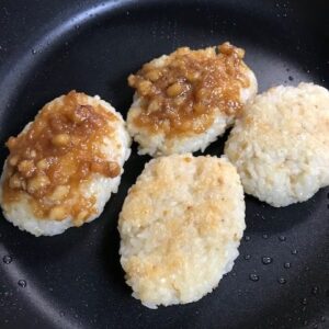 焼きおにぎりの五平餅風