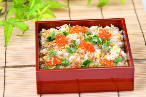 鶏のそぼろ寿司