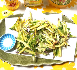 サツマイモとセリのかき揚げ